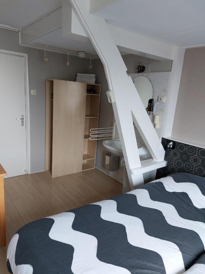 Bed & Breakfast D'Ouwe Smidse Kamperland Exterior foto