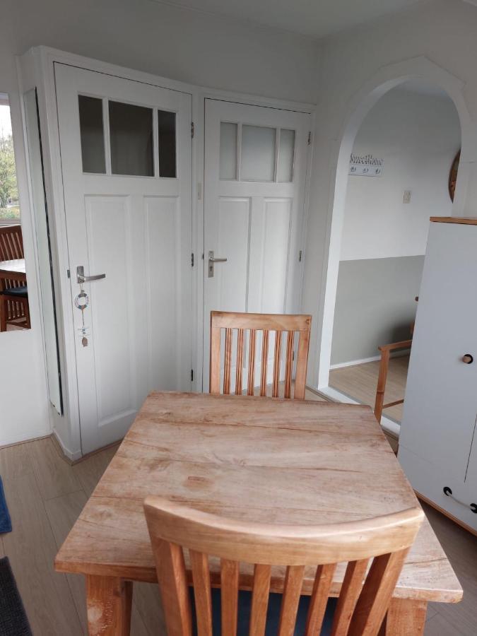 Bed & Breakfast D'Ouwe Smidse Kamperland Exterior foto