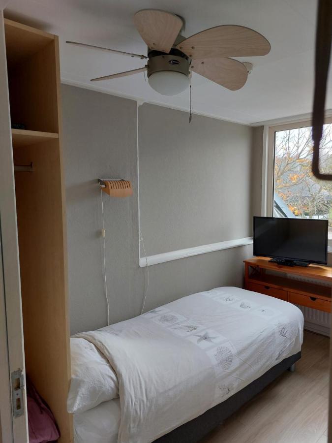 Bed & Breakfast D'Ouwe Smidse Kamperland Exterior foto