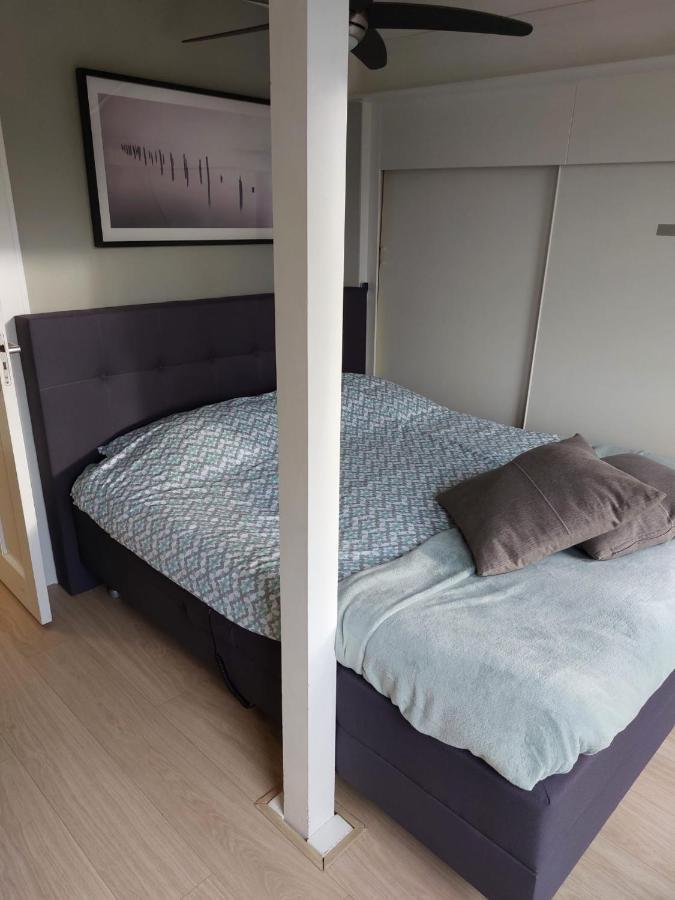 Bed & Breakfast D'Ouwe Smidse Kamperland Exterior foto