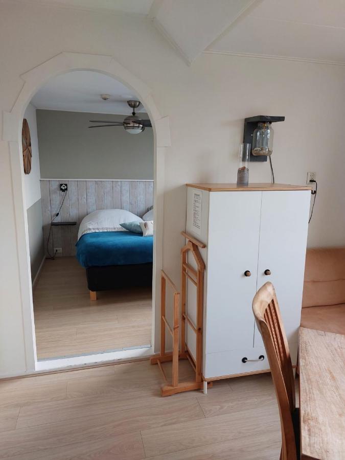 Bed & Breakfast D'Ouwe Smidse Kamperland Exterior foto